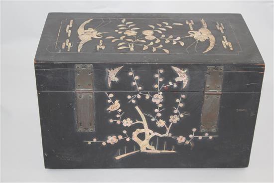 A Korean black lacquer and abalone inlaid rectangular box, 19th century, 30.5cm